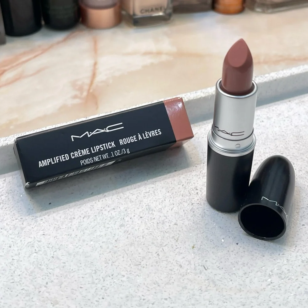 MAC ~ ‘101 BLANKETY’ Amplified Crème Lipstick ~ Original Formula ~ 3 g ~ RARE